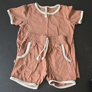 Childhood Clothing Set Rust 6/7 Yr